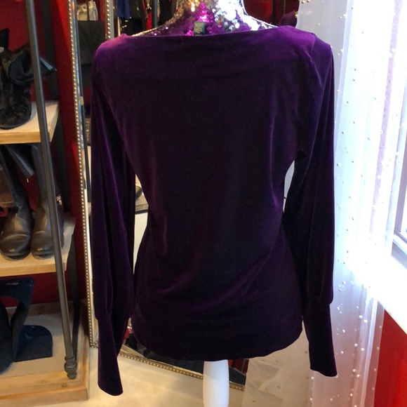 Top - Picture 2 of 5